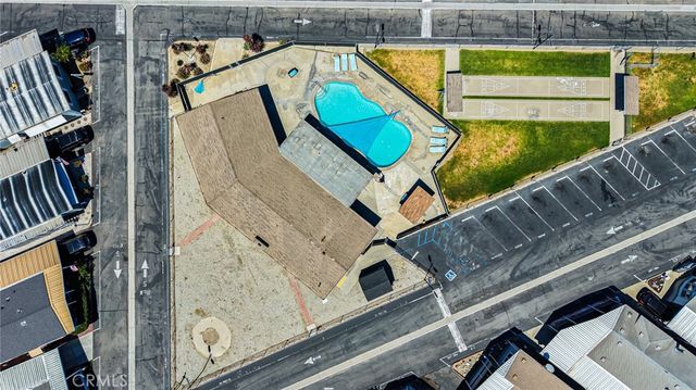 20806 Gridley Road 48A, Lakewood, CA 90715