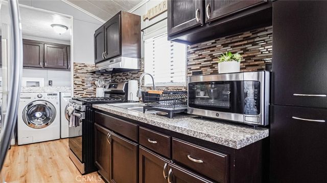 20806 Gridley Road 48A, Lakewood, CA 90715