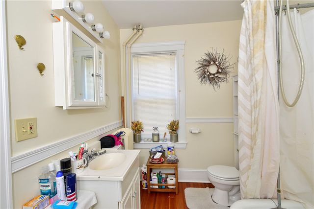 1 Arnold Avenue, Newport, RI 02840