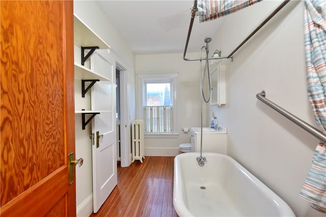 1 Arnold Avenue, Newport, RI 02840