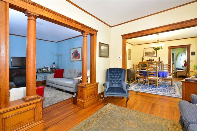 1 Arnold Avenue, Newport, RI 02840