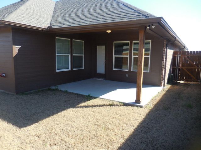 7702 Grant Lane, Greenville, TX 75402