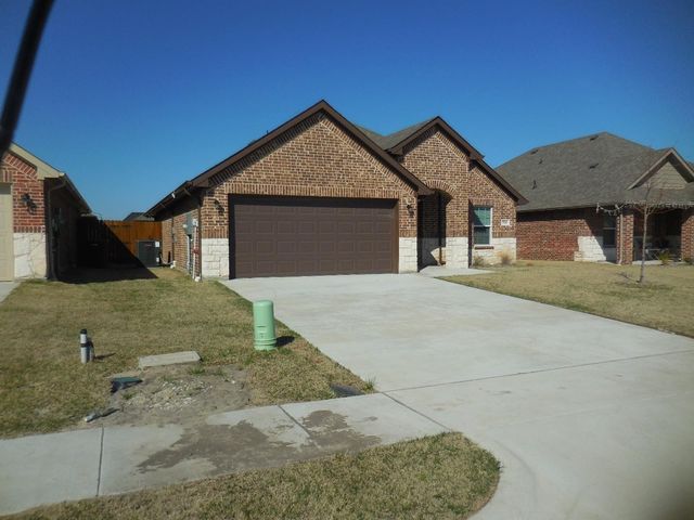 7702 Grant Lane, Greenville, TX 75402