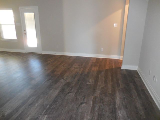 7702 Grant Lane, Greenville, TX 75402