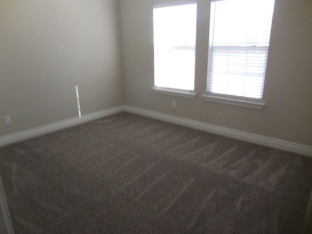 7702 Grant Lane, Greenville, TX 75402