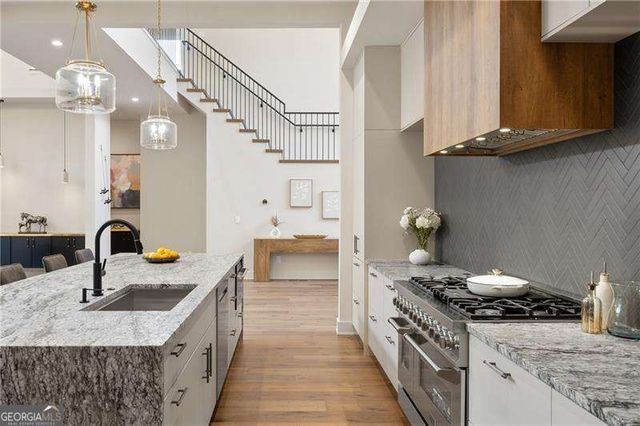 680 Carriage Drive, Sandy Springs, GA 30328