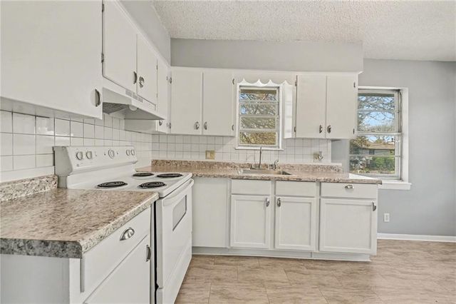 3522 NE 72nd Street, Kansas City, MO 64119