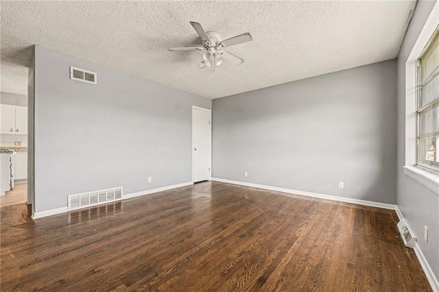 3522 NE 72nd Street, Kansas City, MO 64119