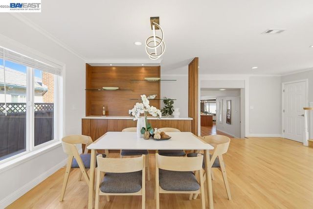 15185 Norton St, San Leandro, CA 94579