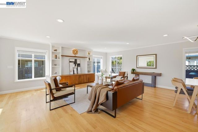 15185 Norton St, San Leandro, CA 94579