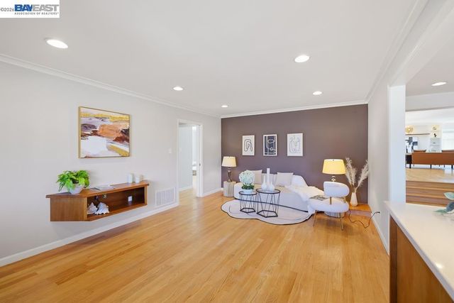 15185 Norton St, San Leandro, CA 94579