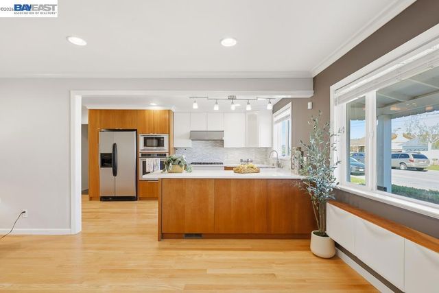 15185 Norton St, San Leandro, CA 94579