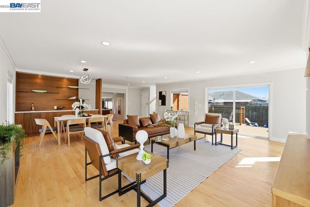 15185 Norton St, San Leandro, CA 94579