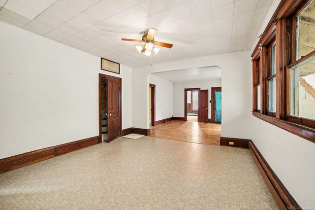 817 Wright Street, Saginaw, MI 48602