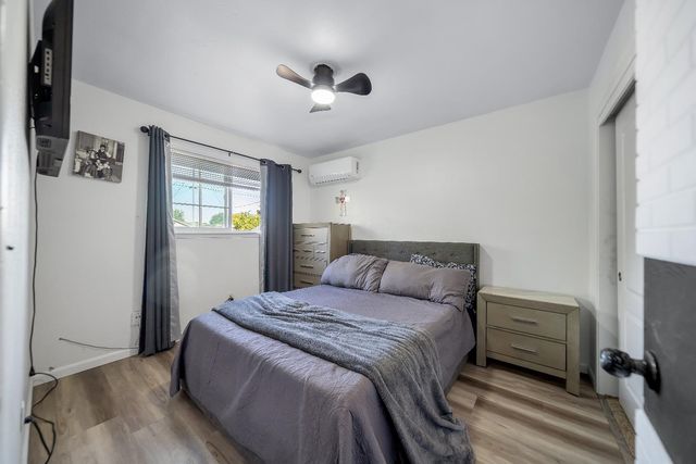 5558 8th St, Keyes, CA 95328