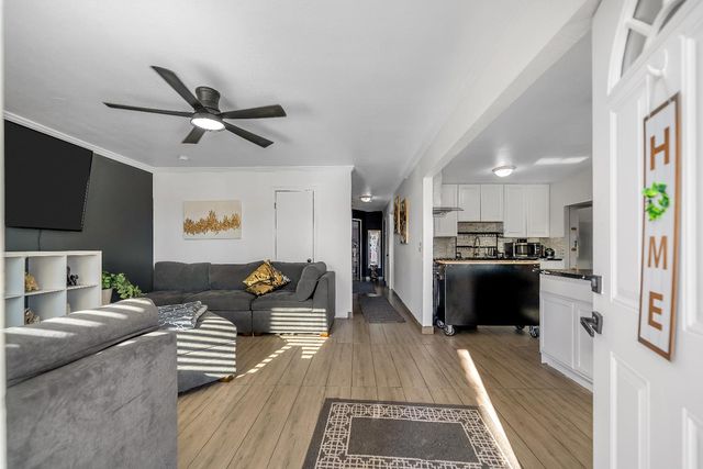 5558 8th St, Keyes, CA 95328