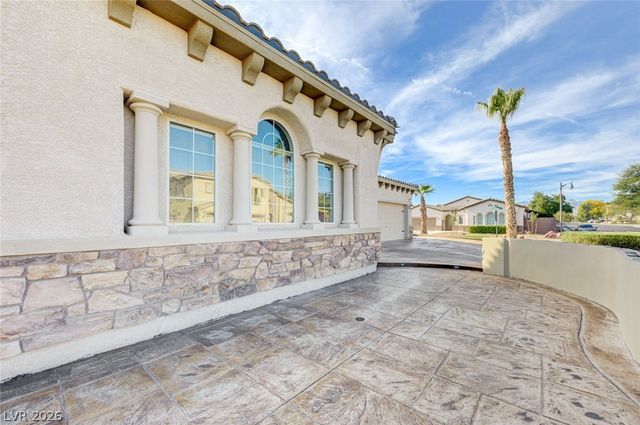 6259 Thunder Blitz Avenue, Las Vegas, NV 89131