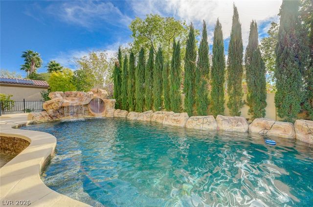 6259 Thunder Blitz Avenue, Las Vegas, NV 89131