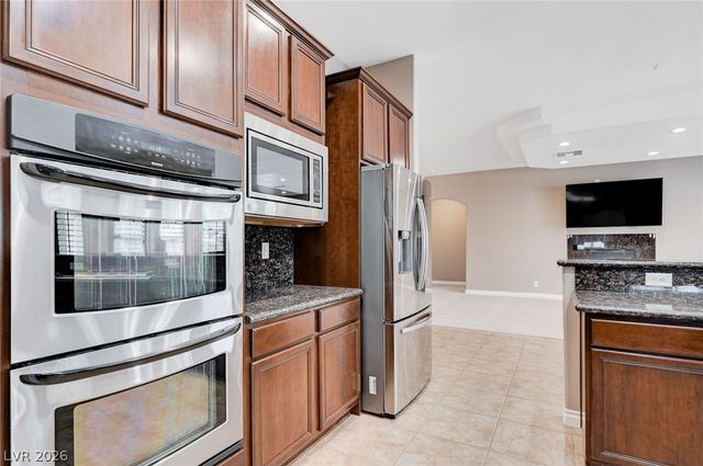 6259 Thunder Blitz Avenue, Las Vegas, NV 89131