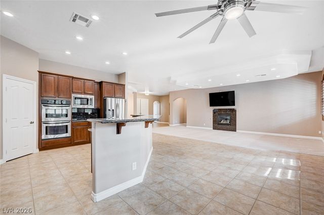 6259 Thunder Blitz Avenue, Las Vegas, NV 89131