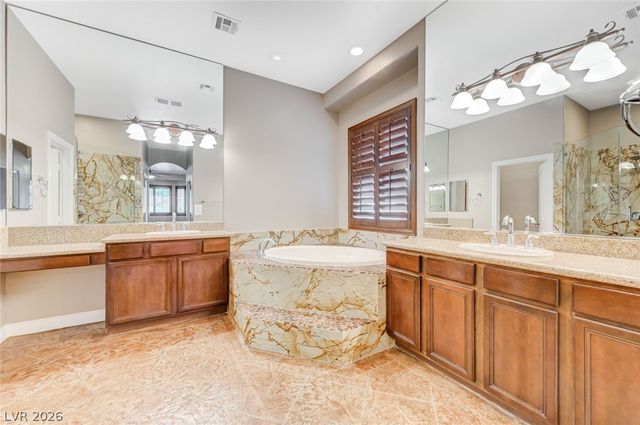 6259 Thunder Blitz Avenue, Las Vegas, NV 89131