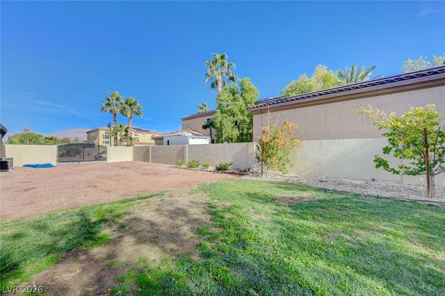 6259 Thunder Blitz Avenue, Las Vegas, NV 89131