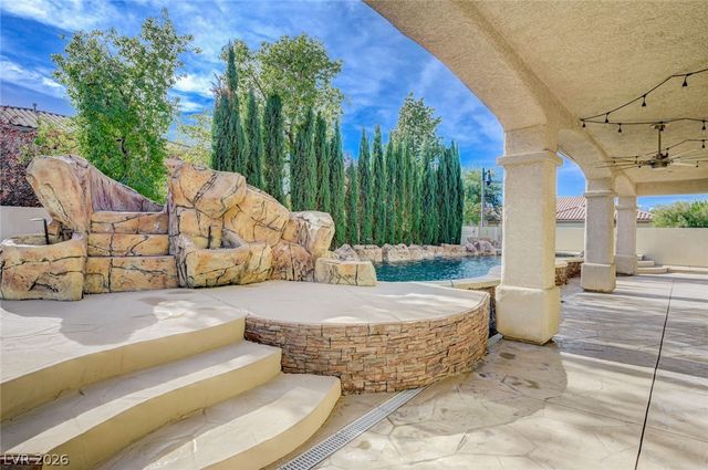 6259 Thunder Blitz Avenue, Las Vegas, NV 89131