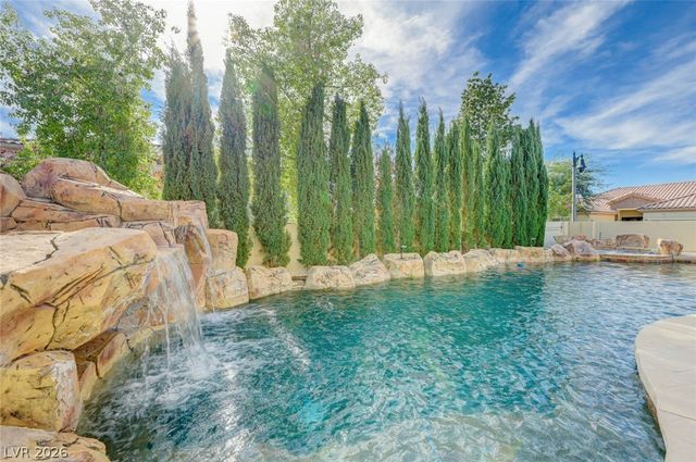 6259 Thunder Blitz Avenue, Las Vegas, NV 89131