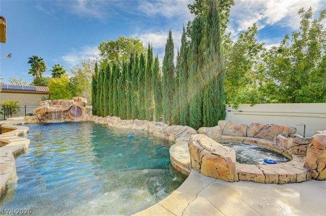 6259 Thunder Blitz Avenue, Las Vegas, NV 89131