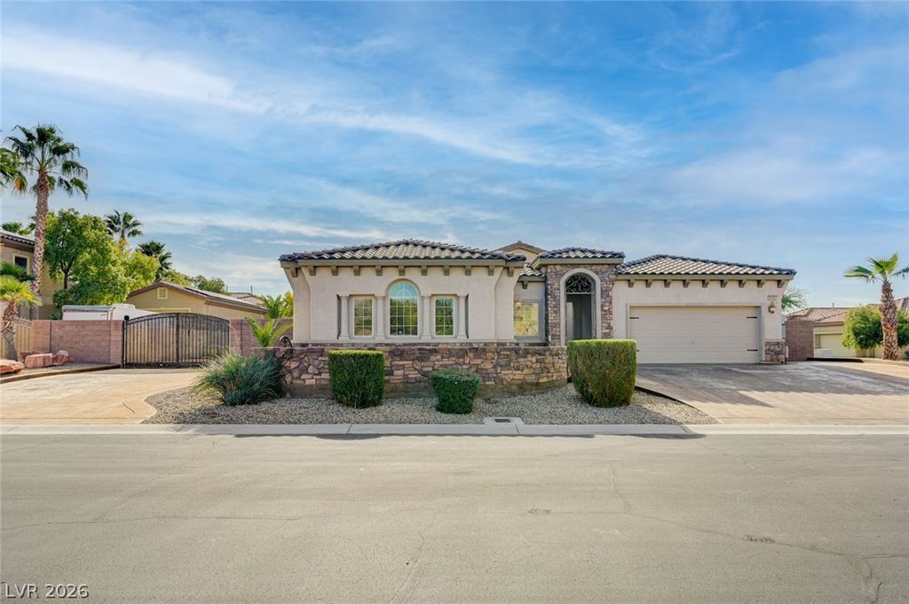 6259 Thunder Blitz Avenue, Las Vegas, NV 89131