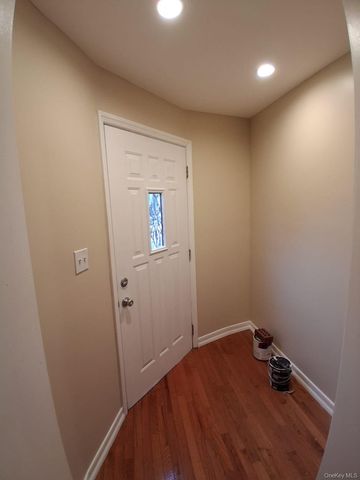 11551 203rd Street, Saint Albans, NY 11412