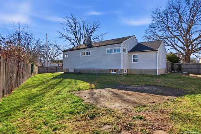 7 Chapel Hill Drive, Brentwood, NY 11717