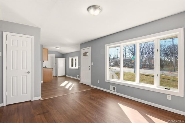 7 Chapel Hill Drive, Brentwood, NY 11717