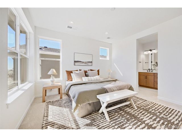 9638 Wolf Valley Dr, Colorado Springs, CO 80924