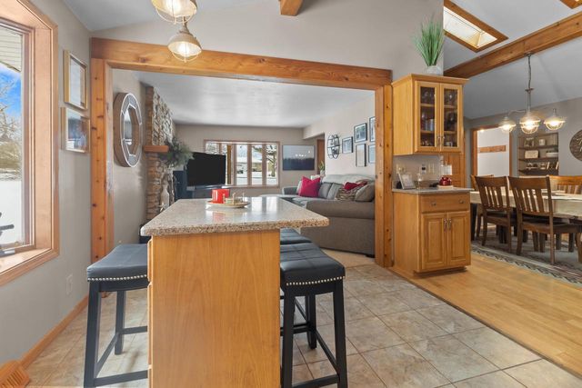 W928 Harmony LANE, East Troy, WI 53120