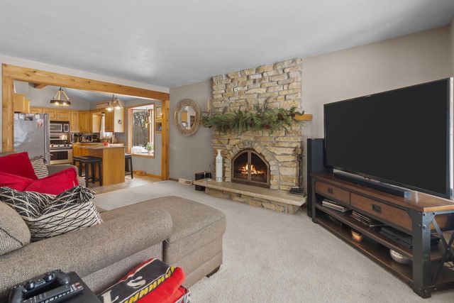 W928 Harmony LANE, East Troy, WI 53120