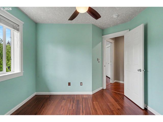 1462 BARNICK Rd, Keizer, OR 97303