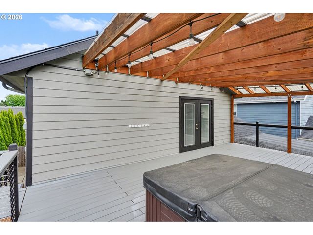 1462 BARNICK Rd, Keizer, OR 97303