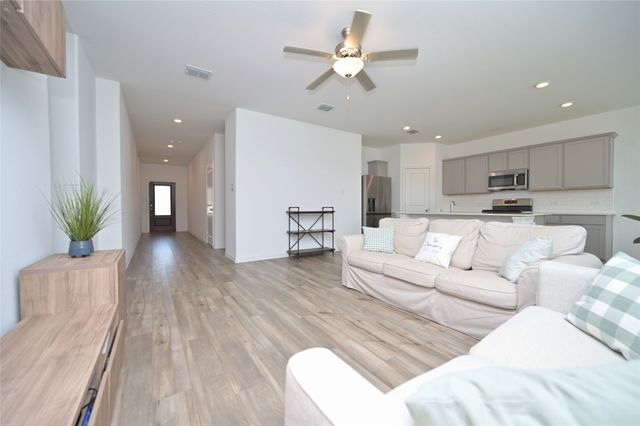14853 Holster Trail, Fort Worth, TX 76052