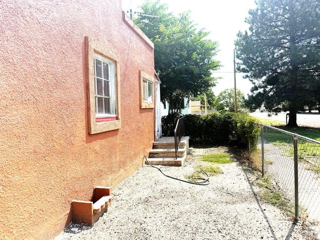 902 State St, Trinidad, CO 81082