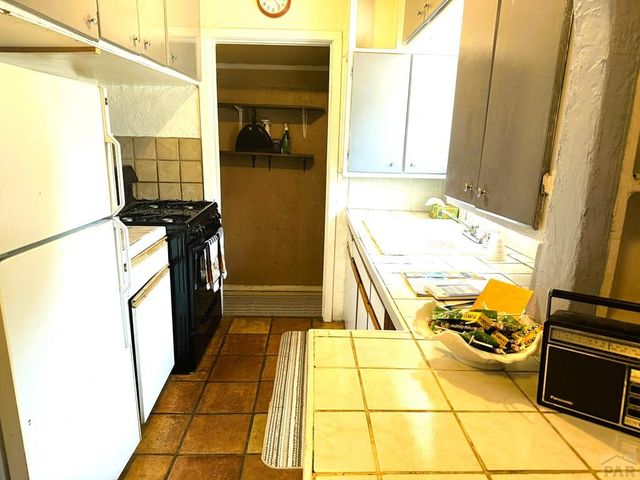 902 State St, Trinidad, CO 81082