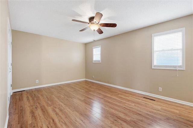 4401 W Haverill Street, St Joseph, MO 64506