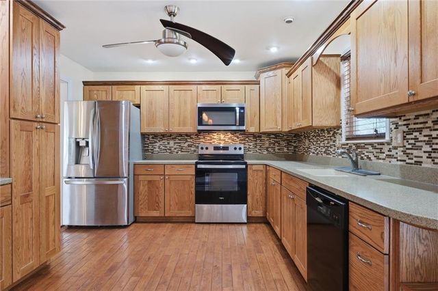 4401 W Haverill Street, St Joseph, MO 64506