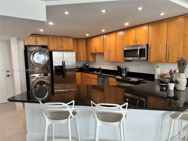 1865 Brickell Avenue A1411, Miami, FL 33129