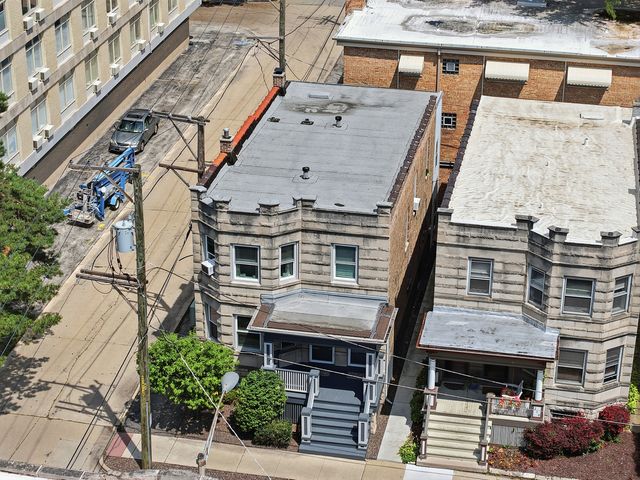 212 N Marion Street, Oak Park, IL 60302