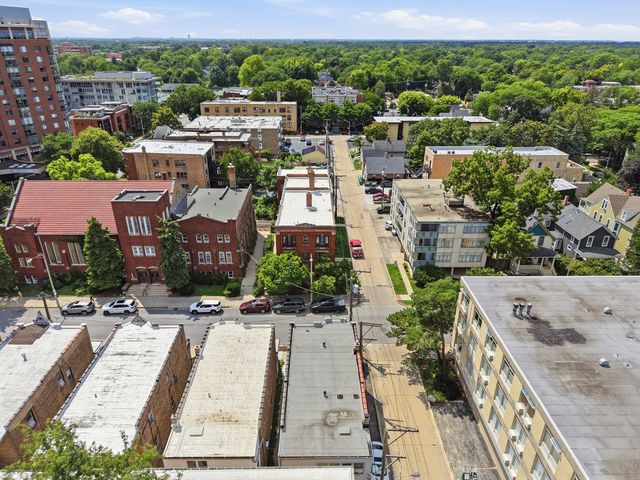 212 N Marion Street, Oak Park, IL 60302