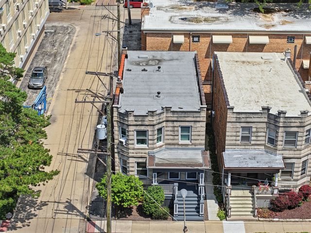212 N Marion Street, Oak Park, IL 60302