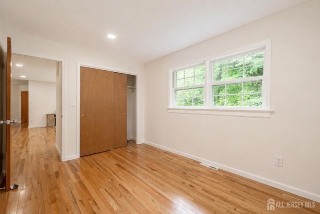 129 Cottrell Road, Old Bridge, NJ 07747