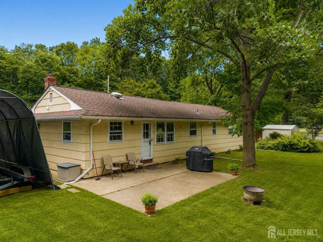 129 Cottrell Road, Old Bridge, NJ 07747
