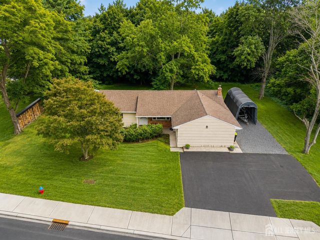 129 Cottrell Road, Old Bridge, NJ 07747